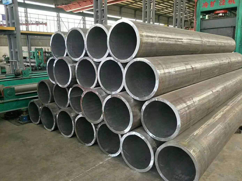 新晃Q355B合金无缝钢管